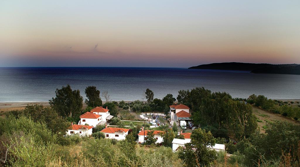 Mikro Xorio Vathi  Bagian luar foto