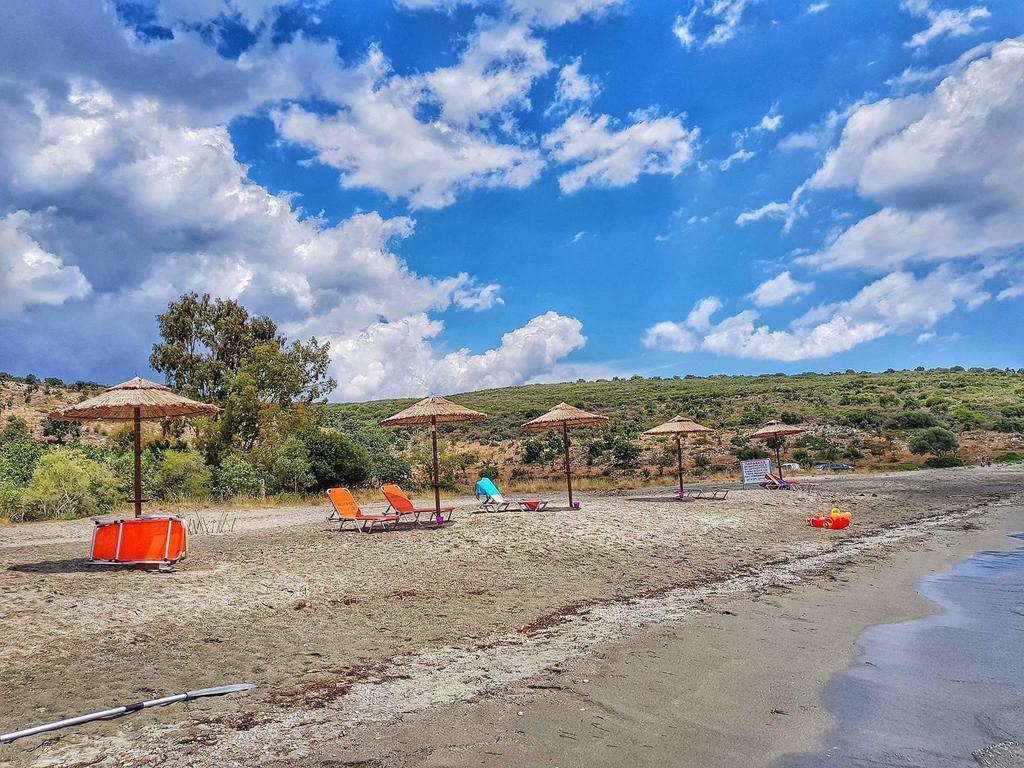 Mikro Xorio Vathi  Bagian luar foto